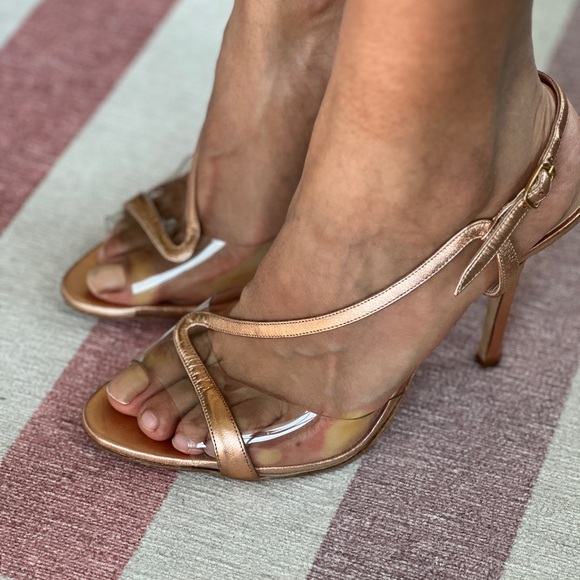 Oscar de la Renta - Picture 8 of 9